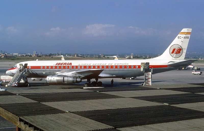 DC8-54 EC-ARB