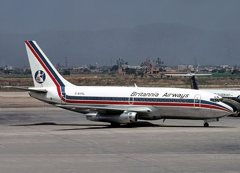 B737-200 G-AVRL