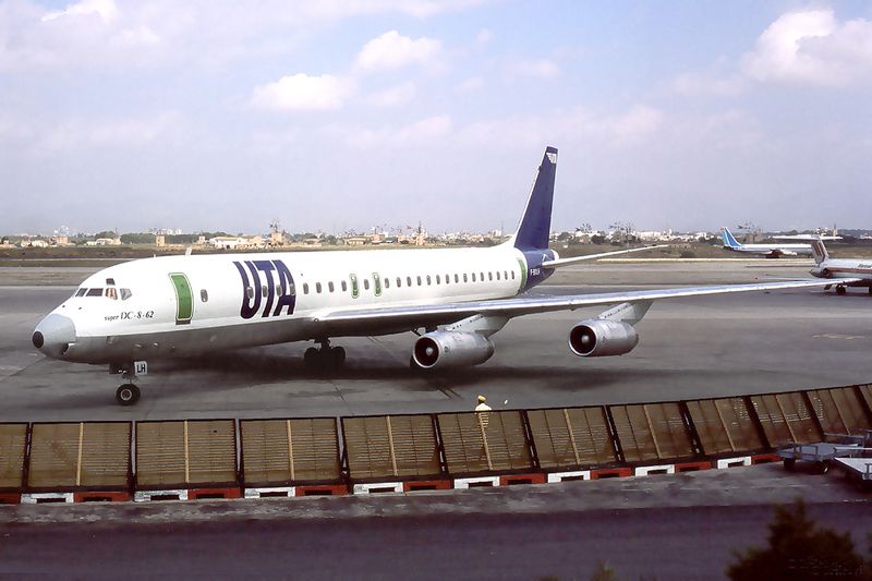 DC8-62 F-BOLH 