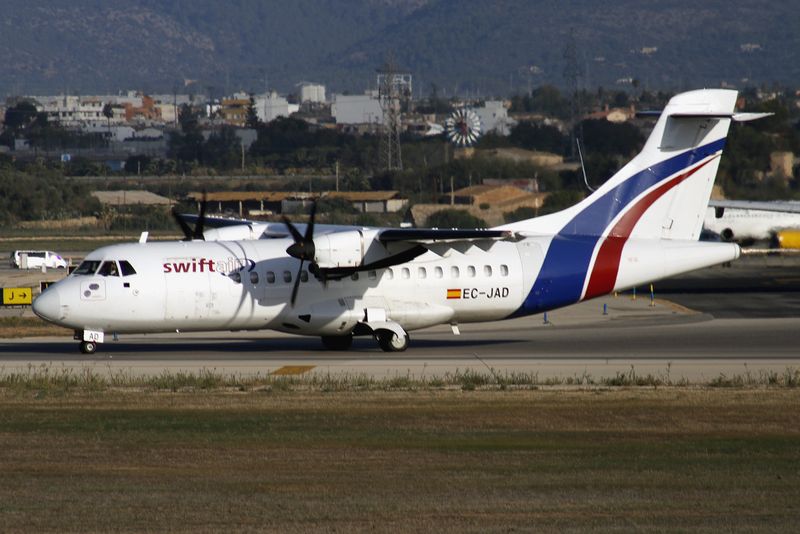 ATR42 EC-JAD