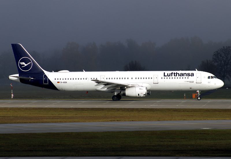 A321-200
