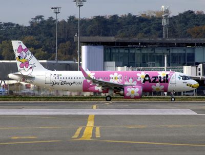 Daisy Duck livery AZUL