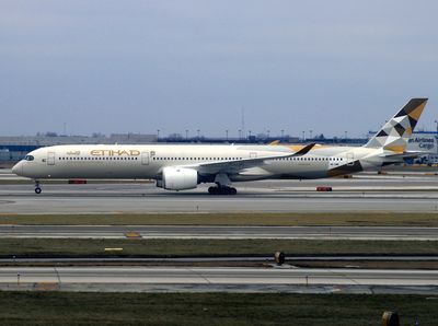 A350-1041 A6-XWE