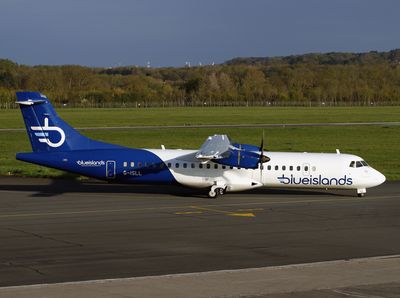 ATR72 G-ISLL