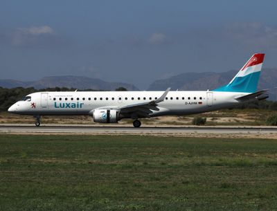 Leased from German Airways, arrives Palma at 24L