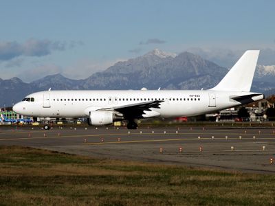A320-200 ES-SAA