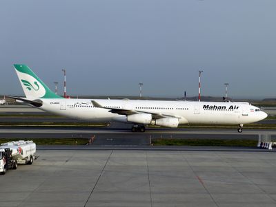 Airbus A340-300 EP-MMB