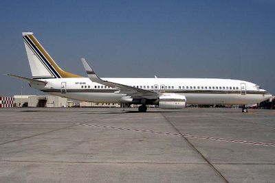 VP-BHN (DXB 2005) FBFB.jpg