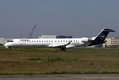 CRJ 900