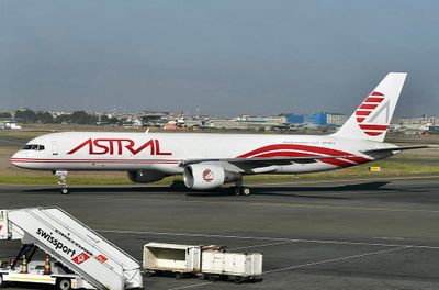Boeing 757-200 5Y-SHJ 