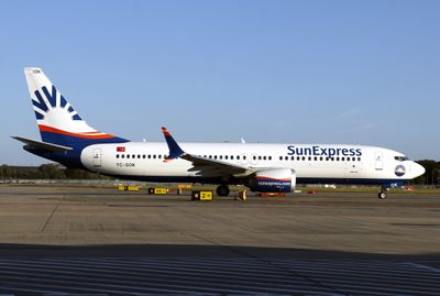 Boeing 737-800 TC-SOK