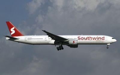 Boeing 777-300 TC-GRU