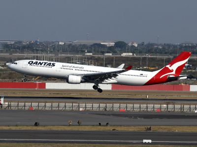 VH-QPF (BKK 15-01-24) FB.jpg