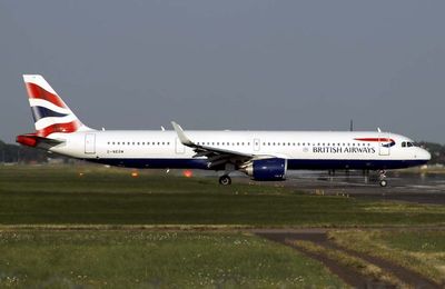 G-NEOW (LHR 31-07-24) FBFB.jpg