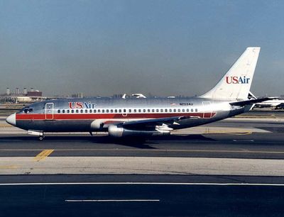 N203AU (LGA) FB.jpg