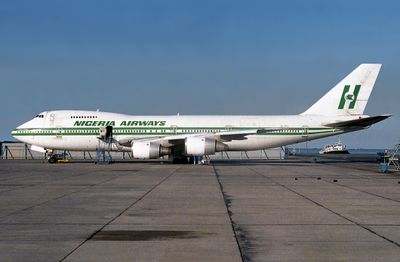 Boeing 747-200(M) SE-DFZ 