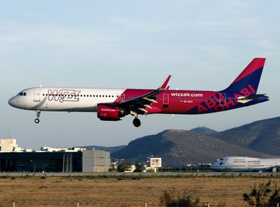 A321N A6-WZA 