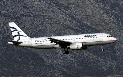 Airbus A320-200 SX-DGC