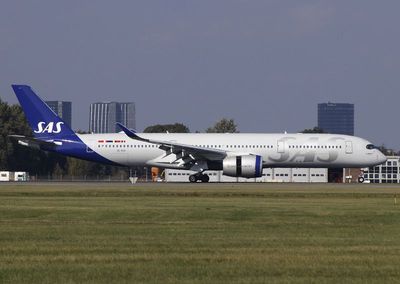 Airbus A350-941 SE-RSD