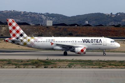 A320-200 EC-MBK 