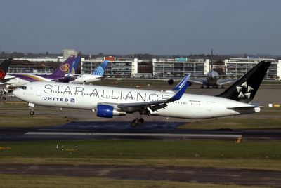 B767-300(WL) N653UA 