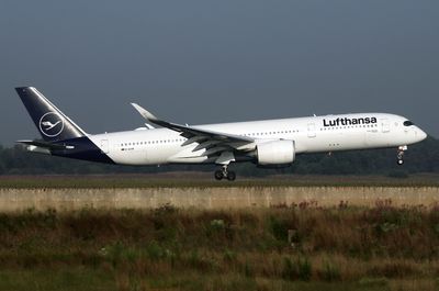 D-AIXM (JNB 01-25) FBFB.jpg