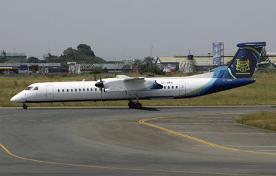 DHC Dash 8 Q-400 5Y-DRG 