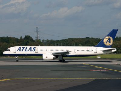 TC-OGB (DUS 07-10-2004) FB.jpg