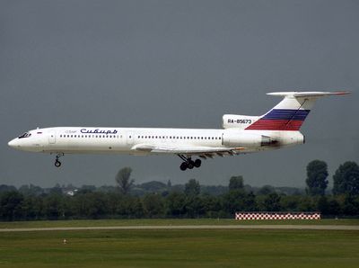 RA-85673  (DUS)  FB.jpg