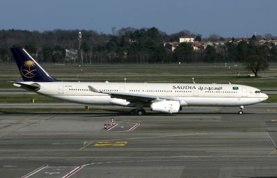 A330-343 HZ-AQ13