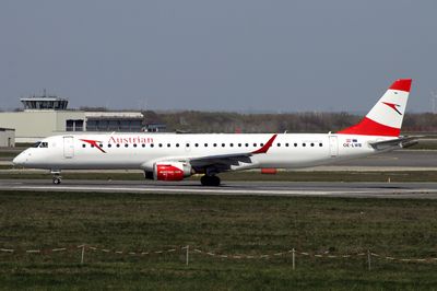 ERJ 190 OE-LWB 