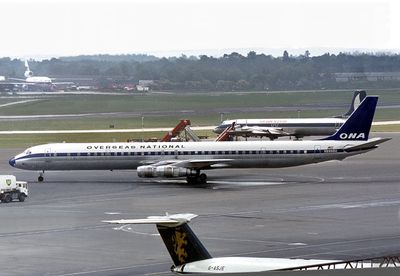 DC8-61 N8956U 