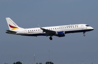 Emb 190 D-AKJC 
