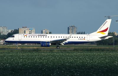 ERJ 190LR D-AKJC