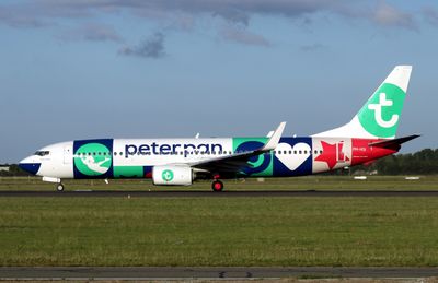 B737-800(WL) PH-HSI 