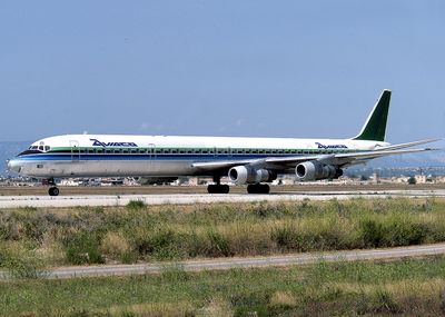 DC8-61 EC-DZC