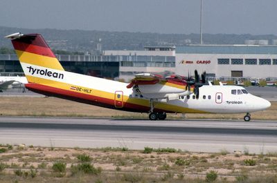 DHC Dash7 OE-HLT 