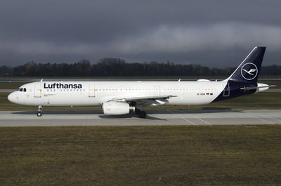 D-AISK ((MUC 12-11-25) FBFB.jpg