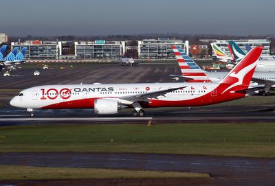 VH-ZNJ (LHR 03-12-24) FBFB2.jpg