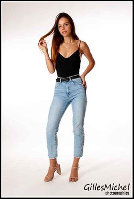 Amina-0004.jpg