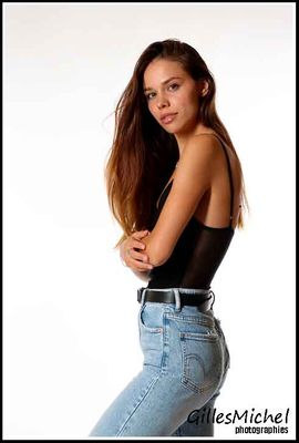 Amina-0007.jpg