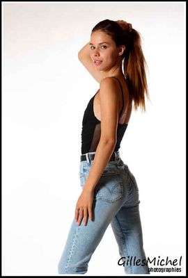 Amina-0030.jpg
