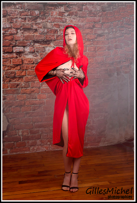 Diana-Laura, The Sexy Little Red Riding Hood