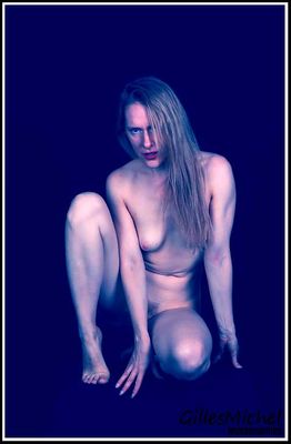 Rada, Nude