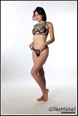 Luce Papillon in Lingerie
