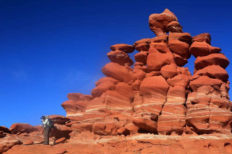 0085-3B9A3331-Taking Pictures at Adeii Eichii Cliffs area.jpg