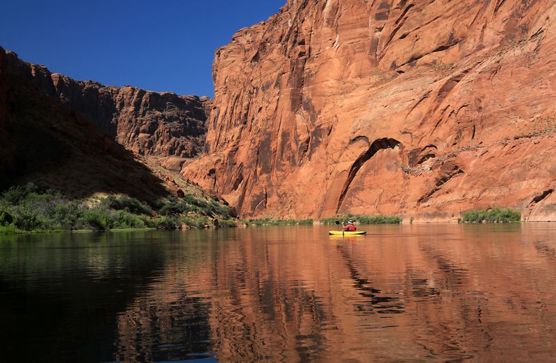 0075-3B9A2097-Having Fun on the Colorado River.jpg