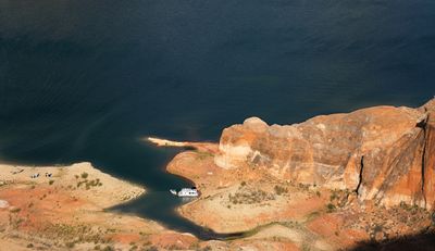 0018-3B9A6814-Houseboating at Lake Powell.jpg
