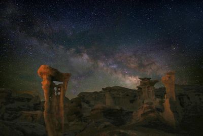 006-3B9A8779-Incredible Milky Way over the Alien Throne.jpg