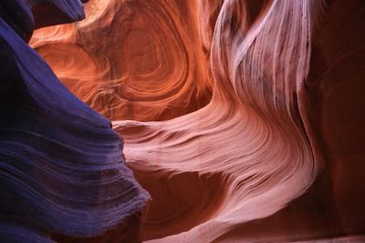 0066-3B9A6204-The Wow of Reflective Light in Antelope Canyon.jpg